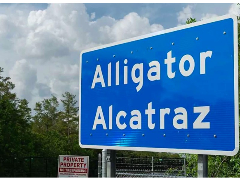 Cierra Alligator Alcatraz, la prisión para migrantes inaugurada por Trump en 2025